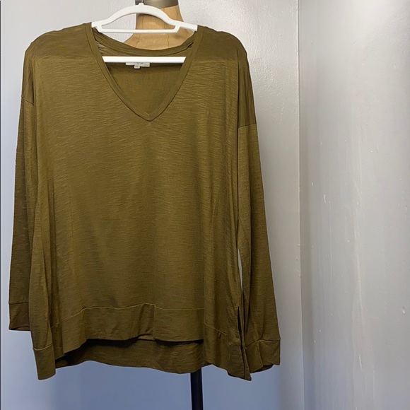 Madewell 💯 % Viscose - Picture 5 of 11